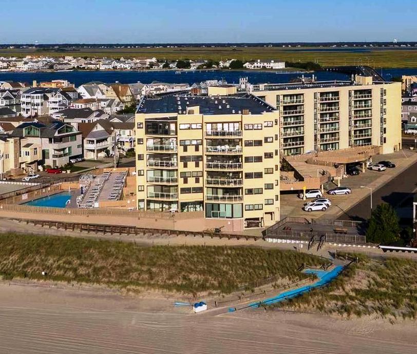OCEAN PLAZA